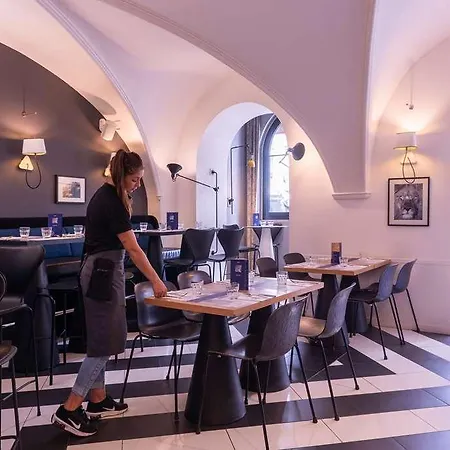 The Originals Boutique Le Lion